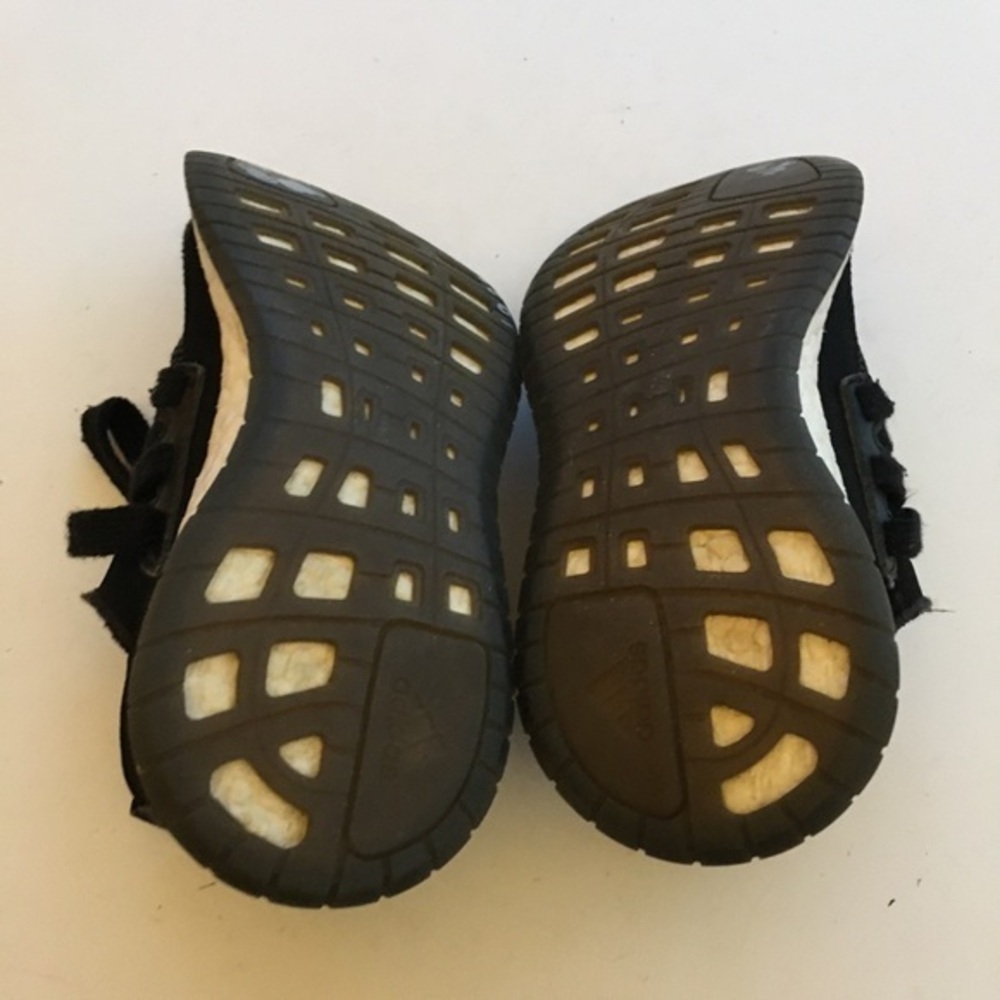 ADIDAS PURE BOOST‎ RBL RUNNING SHOES - Picture 7 of 7